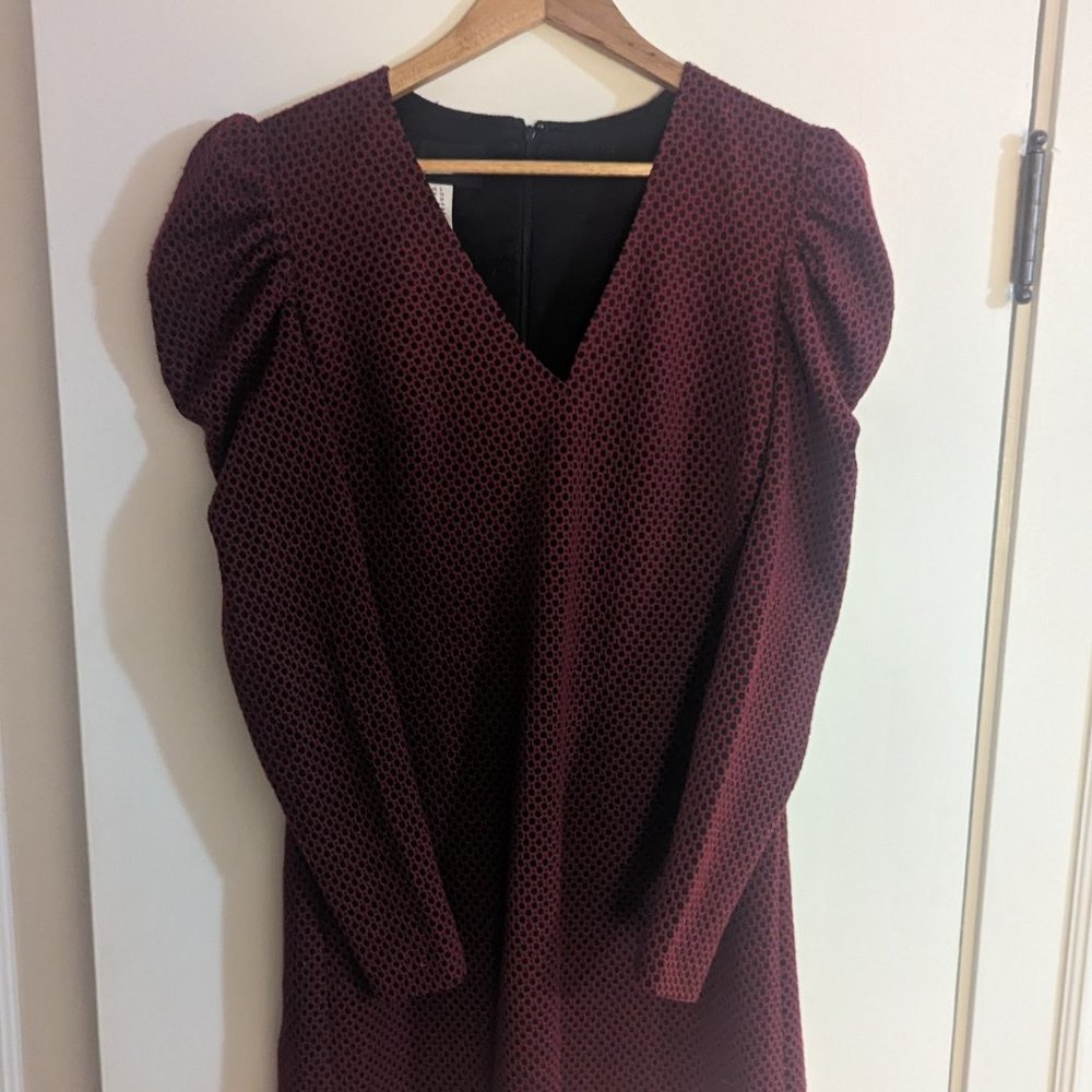 Donna Morgan Puff Sleeve Dress